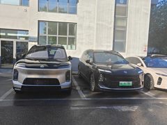 -蔚来体验中心(北京亦庄店)