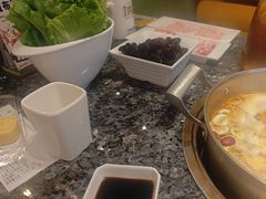 -一席地·本地鸡窝·杭帮鸡火锅(萧山银隆百货店)