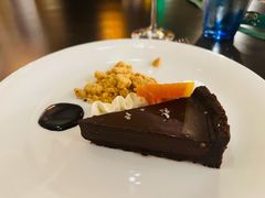 黑巧蛋糕配香橙-卡佩罗意大利餐厅及酒吧Al Cappello Trattoria