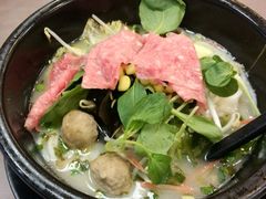 -灵芝妹子海鲜米线(香炉礁山姆店)