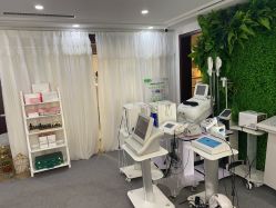 -YooMee优美智能科技美肤机构