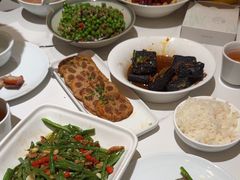 -楚山晓·湖北菜(武汉光谷K11店)