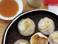 -珊珊小笼馆(仙霞路店)