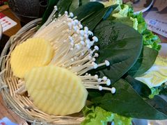 -东巴人鱼豆花火锅(幸福街店)