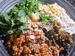 豆花米线-滇道云南特色料理(康定路店)
