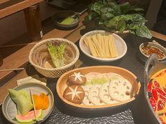 -大龙燚·旷野鲜火锅(广州首店)