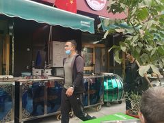 门面-努拉洪鸡蛋面馆