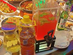 -路边边地标烧烤·川菜·小龙虾·音乐酒馆(良乡长虹店)