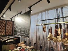 -洞庭土菜小炒馆(易发广场店)
