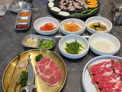 -彭妈家•韩国烤肉料理(张杨路店)