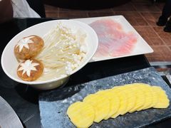 -吴记老锅底麻辣火锅(福州路店)