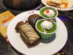 小蛋糕-吉布鲁牛排海鲜自助(武侯泛悦国际店)