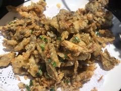 炸蘑菇-华盛园卷子王农家菜水库鱼