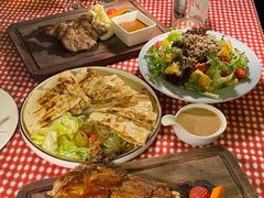 -小主人西餐厅 master table(青年中路店)