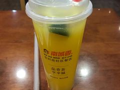 -南城香·饭香串香馄饨香(红军营店)