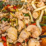 成都坠地道的自贡江湖菜‼️爆浆鱼蛋面好吃哭
