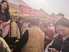 -意法服饰城