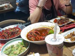 -叶派龙虾•招牌香辣蟹·海鲜(中海国际店)