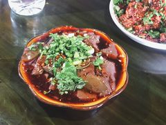 -小杨翘脚牛肉