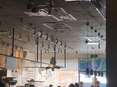 大堂-喜茶(东莞汇一城店)