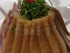 -艳阳天民俗村(公园路店)