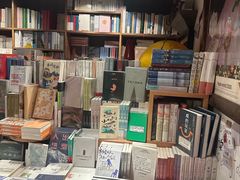 -橡皮书店(翠湖北路店)