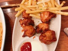-玛格萝妮比萨屋(四平店)