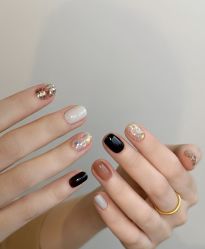 -赢韵美甲美睫瑞士净斑中心