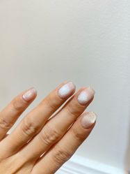 -花岐款式专研健康美甲沙龙