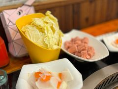 -三里屯土灶炖公鸡地锅鸡(江东店)