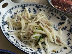 芦根炒雪菜肉丝-芸海阁·农家私房菜(沙家浜景区出口店)