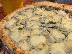 黑松露披萨-Primo·丽莫意大利窑烤披萨