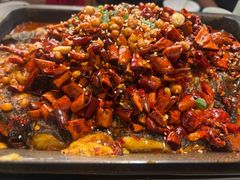 香辣味烤鱼-江边城外烤全鱼(世茂广场店)