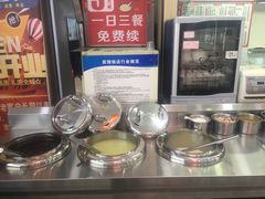 -陈寔包子王·卤煮小肠·京味小吃(龙潭店)