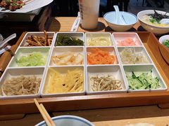 自助取餐区-怪噜范·老贵阳街头名小吃(汇金星力城店)