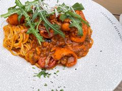 -Mark&Mars Restaurant