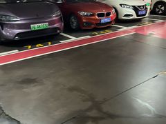 -龙湖上海闵行天街-停车场