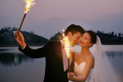 -AOROA·奥洛拉婚纱摄影·旅拍·礼服