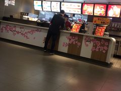 -麦当劳(中山大道中店)