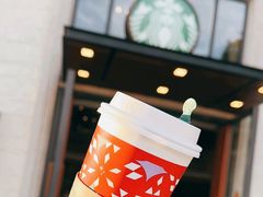 -星巴克(迪士尼小镇店)