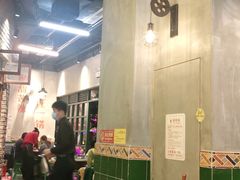 -憨铁匠老火锅(龙岗万科里店)