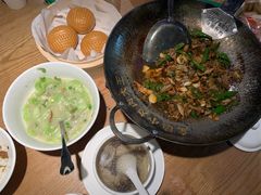 -费大厨辣椒炒肉(万家丽一店)