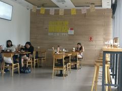-海盗虾饭·剥好的小龙虾饭(SOHO尚都店)