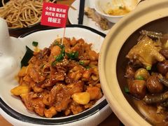 -莲餐厅·湖北菜·潜江小龙虾店(愚园路店)