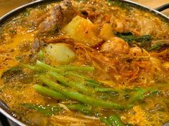 -喇喇排骨火锅·传统韩式脊骨汤(望京西园总店)