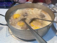 -肥仔文澳门猪骨煲(南京西路店)