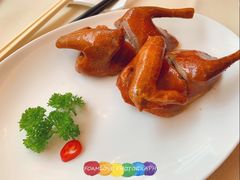 烤乳鸽-利苑酒家(金宝店)