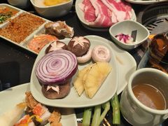 -梨花自助烤肉(西三旗万象汇黑金店)