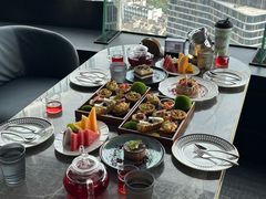 -Hi City·城市之巅