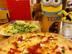 -城市大道红炉披萨烘焙坊